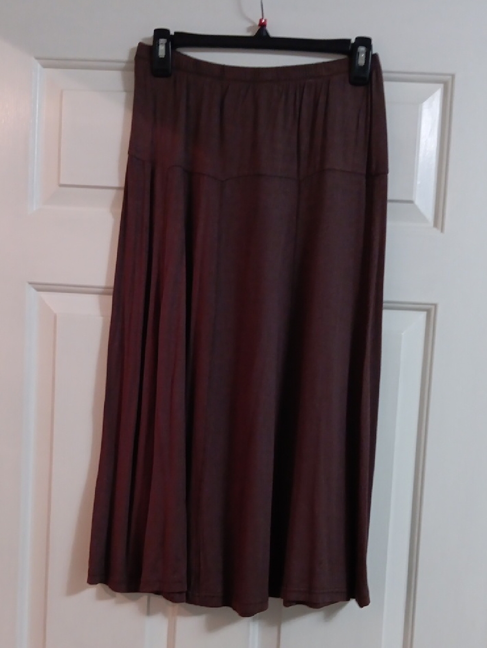 Women’s Petite Brown Knit Skirt
